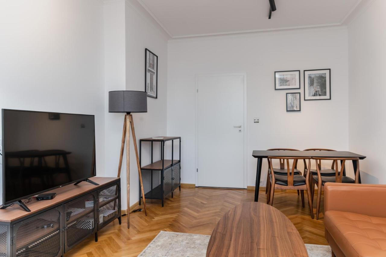 Industrial 2-Bdr Flat By The National Stadium 소피아 외부 사진